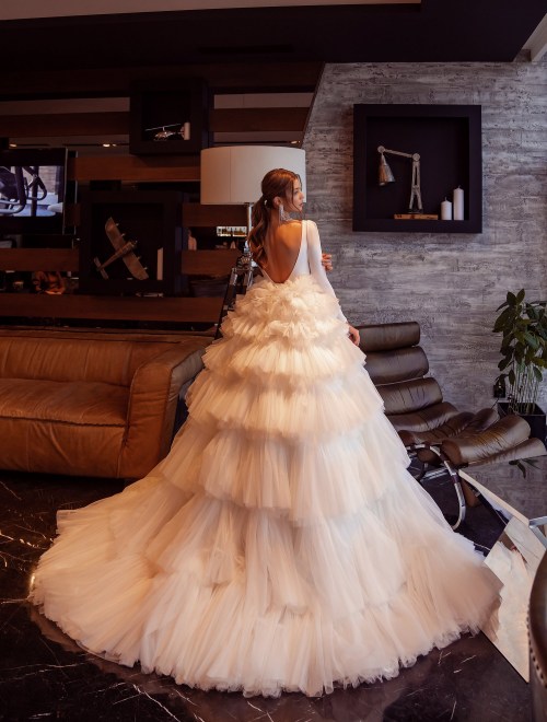 https://elisebride.ro/images/stories/virtuemart/product/VWD-SL02       (5).jpg